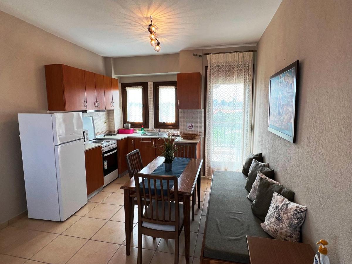 Nea Roda Apartments エクステリア 写真