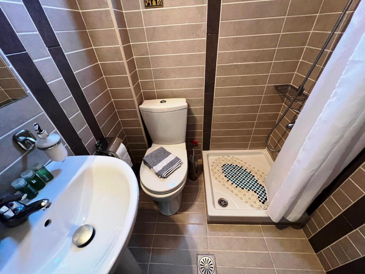 Nea Roda Apartments エクステリア 写真